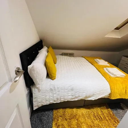 Grange House Retreat *