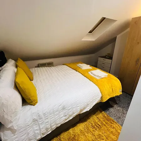 Grange House Retreat *