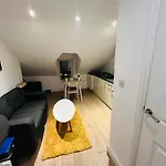 公寓 Grange House Retreat 米德尔斯伯勒